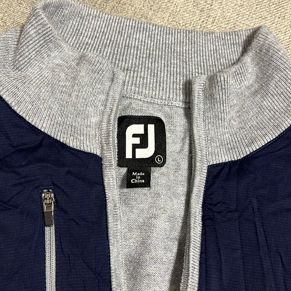 FJ L Gray Navy